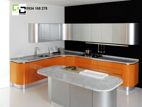 tủ bếp gỗ công nghiệp laminate màu kim loại nhôm